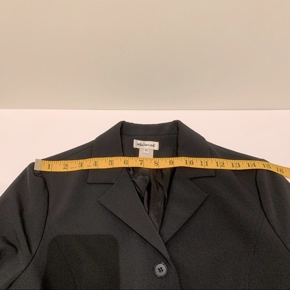 Margaret M Women’s Black Lightweight Buttoned Blazer Suit Jacket, Size 6 - Picture 6 of 8